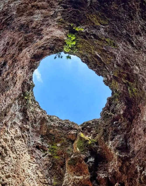 destination balda caves